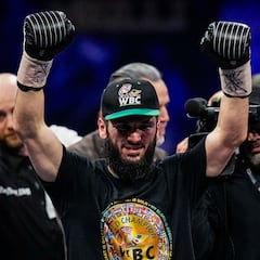 Artur Beterbiev, en cifras: peleas, récord, KOs y estadísticas del actual campeón del peso semipesado