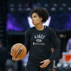 Lindsey Harding, ganadora del premio al Entrenador del Año en la G-League