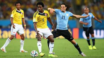 Carlos Sánchez fue uno de los jugadores más importantes de Pékerman en ese Mundial de Brasil. Estuvo en 4 de los 5 partidos, saliendo solo ante Japón cuando el equipo ya estaba clasificado a octavos de final. En el mediocampo sus complementos fueron Abel Aguilar y Fredy Guarín.