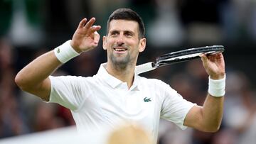 Wimbledon (United Kingdom), 06/07/2024.- Novak Djokovic of Serbia celebrates after winning the Men's 3rd round match against Alexei Popyrin of Australia at the Wimbledon Championships, Wimbledon, Britain, 06 July 2024. Djokovic won in 4 sets. (Tenis, Reino Unido) EFE/EPA/ADAM VAUGHAN EDITORIAL USE ONLY
