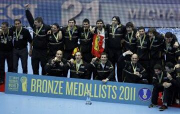 La siguiente medalla que consiguió España fue el bronce del Campeonato del Mundo de 2011 celebrado en Suecia.
Precisamente el tercer y cuarto puesto se jugó contra los anfitriones.  