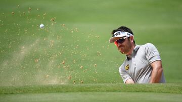 Oosthuizen recupera el liderato a falta de una jornada