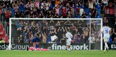 La pizarra de Ponz suma tres puntos