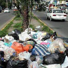 Alerta en Toluca, esta es la cuantiosa multa que deberás pagar por tirar basura en la calle, ahora esta penado