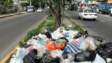 ¡La basura no va en la calle! El Gobierno de Toluca aplicará arrestos y multas cuantiosas a quienes sean sorprendidos tirando desechos en vía pública.