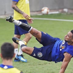 Coquelin se lució en la sesión
y ya ve la luz al final del túnel