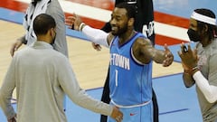 NBA: Rockets end 20-game losing streak, Bucks win without Giannis