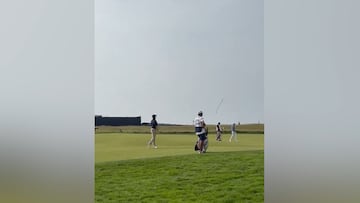 Unreal angle of Rory McIlroy’s club throw at the U.S. Open
