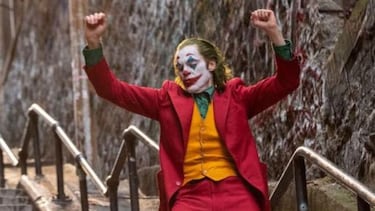 How many Oscar awards have Marvel and DC won?