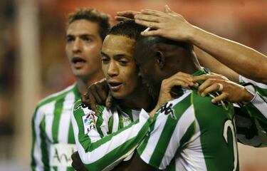 ?Qu¨¦ fue de Oliveira?: un arma letal del Betis en los derbis