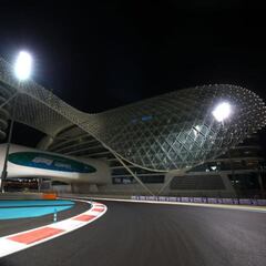 El exclusivo club al que se une ‘MadMax’ tras ganar en Abu Dabi