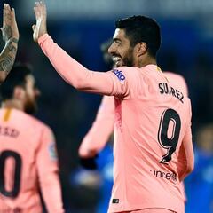 Barcelona y Vidal celebran y sacan más ventaja en España