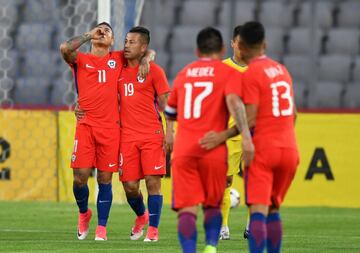 Chile visitó a Rumania en su último partido amistoso antes de Copa Confederaciones.