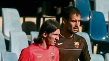 <b>CALMA. </b>Messi y Guardiola se reunieron ayer antes de la sesión.