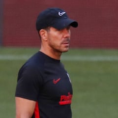 Simeone convoca a 20: Riquelme entra y Kalinic se queda fuera