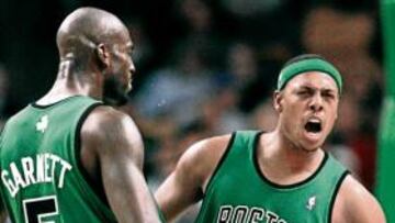 <b>CELTIC PRIDE. </b>Orgullo 'Celtic', orgullo verde: Kevin Garnett y Paul Pierce, máximo reboteador y máximo anotador del líder de la NBA.