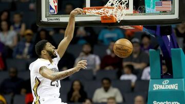 CHARLOTTE, NC - DECEMBER 02: Anthony Davis #23 of the New Orleans Pelicans dunks the ball against the Charlotte Hornets during their game at Spectrum Center on December 2, 2018 in Charlotte, North Carolina. NOTE TO USER: User expressly acknowledges and agrees that, by downloading and or using this photograph, User is consenting to the terms and conditions of the Getty Images License Agreement.   Streeter Lecka/Getty Images/AFP
 == FOR NEWSPAPERS, INTERNET, TELCOS &amp; TELEVISION USE ONLY ==