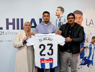 Omar El Hilali y sus padres.