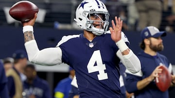 ARLINGTON, TEXAS - NOVEMBER 24: Dak Prescott #4 of the Dallas Cowboys warms up prior to the game against the New York Giants at AT&T Stadium on November 24, 2022 in Arlington, Texas. Richard Rodriguez/Getty Images/AFP (Photo by Richard Rodriguez / GETTY IMAGES NORTH AMERICA / Getty Images via AFP)