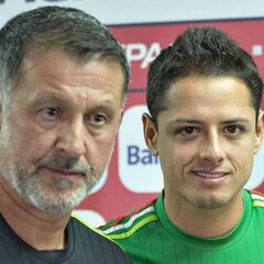 Chicharito se siente avergonzado y triste por el trato a Osorio