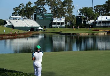 Sergio García y Cabrera Bello, ante el hoyo 17 de The Players