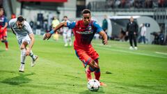 John Edison Mosquera asiste y clasifica a Champions League