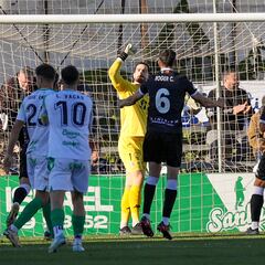 Oficial: Carlos Abad renueva con el Hércules 2028