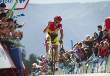 El ciclista español del Tinkoff Alberto Contador consigue la victoria de la vigésima etapa de la 69 edición de "La Vuelta" Vuelta a España