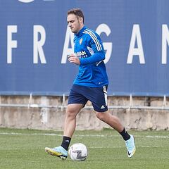 El Eibar probará a Daniel Lasure para reforzar la defensa