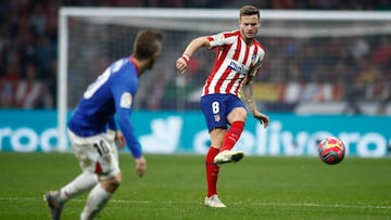 Saúl Ñíguez con Muniain en el Wanda.