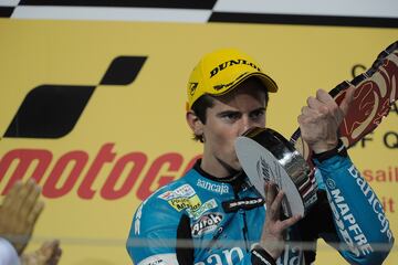 125cc fue la categor¨ªa en la que el alicantino compiti¨® la mayor parte de su carrera mundialista y fue en ella donde se llev¨® su ¨²nico t¨ªtulo. Despu¨¦s de quedar tercero en 2009 y segundo en 2010, subi¨® el escal¨®n definitivo en 2011. Ahora es director deportivo del equipo Aspar.