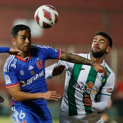 La jugada viral de Andía que enfurece a los hinchas de la U