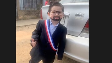 Un niño se disfrazó del Presidente Boric y las redes estallaron: la escena es viral en Chile
