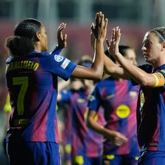 Otra goleada, otro liderato