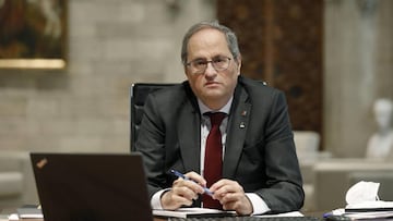 GRAFCAT2099. BARCELONA, 28/09/2020.- El presidente de la Generalitat, Quim Torra, durante la reunión del Comité Ejecutivo de Crisis por la COVID-19 en Cataluña, poco antes de que el Tribunal Supremo confirmase la condena de año y medio de inhabilitación al presidente de la Generalitat, Quim Torra, por desoír la orden de la Junta Electoral Central (JEC) que le obligaba a retirar las pancartas de apoyo a los presos del "procés" de los edificios públicos en periodo electoral. EFE/Andreu Dalmau