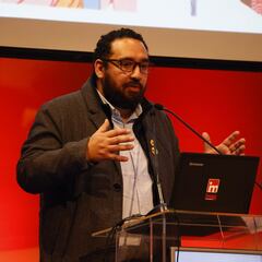 “Carabineros torturadores”: los polémicos tweets de Nicolás Cataldo