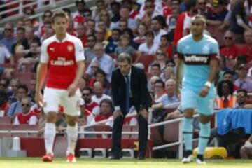 El técnico de West Ham, Slaven Bilic, durante la victoria de su equipo sobre Arsenal.