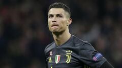 De Laurentiis aims jibe at Juventus and Ronaldo