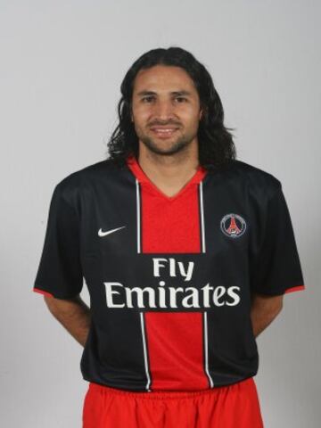 Mario Alberto Yepes estuvo en el PSG desde el 2004 hasta el 2008. En el equipo francés ganó una Copa de Francia y una de Liga