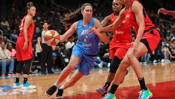 ATLANTA, GA  SEPTEMBER 05:  Atlanta&#039;s Maite Cazorla (5) drives in to the lane against Las Vegas&#039; Dearica Hamby (5) during the WNBA game between the Las Vegas Aces and the Atlanta Dream on September 5th, 2019 at State Farm Arena in Atlanta, GA. (Photo by Rich von Biberstein/Icon Sportswire via Getty Images)
 PUBLICADA 11/05/20 NA MA28 4COL