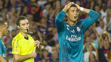El portugu&eacute;s del Real Madrid, Cristiano Ronaldo, tras ser expulsado.