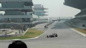 <b>TODA AYUDA ES POCA. </b>Más de 5.000 trabajadores y 300 ingenieros se emplean contrarreloj para que todo esté listo.