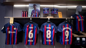 10/02/23
REPORTAJE
BARCELONA TIENDA OFICIAL CAMISETA ANSU FATI