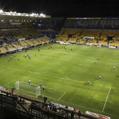 Embargan a Dorados; habría adeudos por dos meses