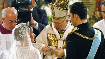 MADRID, SPAIN-MAY 22:  (**NO SALES**)  A general view inside the Almudena cathedral where the wedding ceremony takes place between Spanish Crown Prince Felipe de Bourbon and former journalist Letizia Ortiz on May 22, 2004 in Madrid. (Photo by Angel Diaz/POOL/Getty Images)