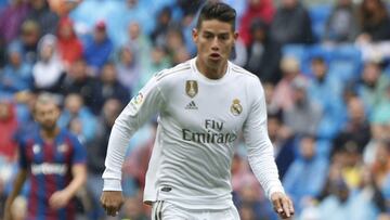 James Rodríguez, en el partido de LaLiga Santander del Real Madrid contra el Levante.