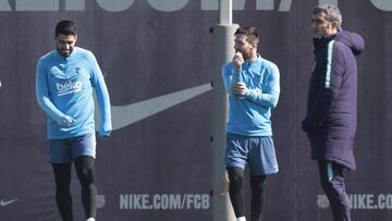 LEO MESSI, LUIS SUAREZ Y VALVERDE