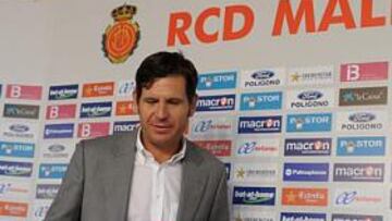 <b>RESPUESTA. </b>Alemany compareció ante los medios tras la demanda.