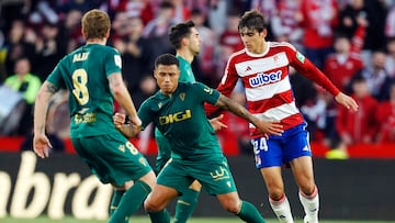 03/01/24 PARTIDO PRIMERA DIVISION
GRANADA - CADIZ 
Machis (Cádiz CF) y Villar (Granada CF)