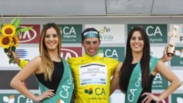 Enric Mas, con el maillot amarillo.